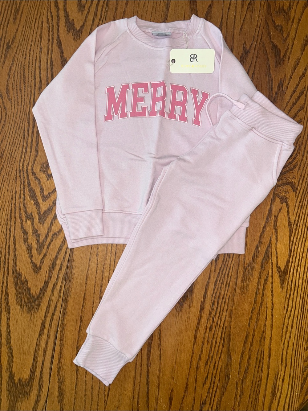 Bums & Roses Kids Pink 'Merry' Sweatshirt & Jogger Set - 4T - NWT